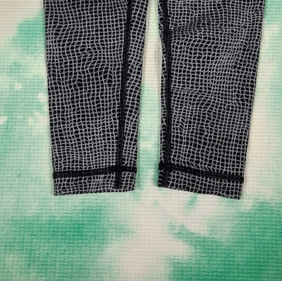 Lululemon- Wunder Under Pant III Fall Net W/B - Picture 13 of 15